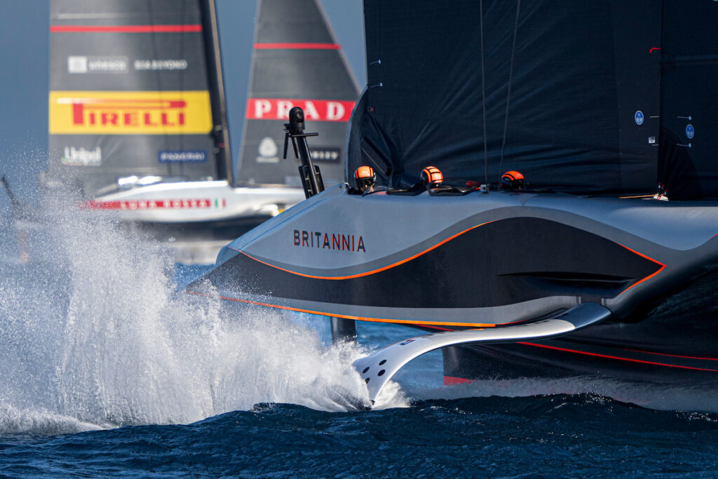 INEOS Britannia and Luna Rossa Prada Pirelli