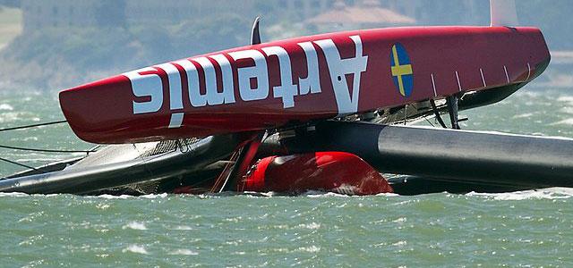 Artemis AC72 Capsize